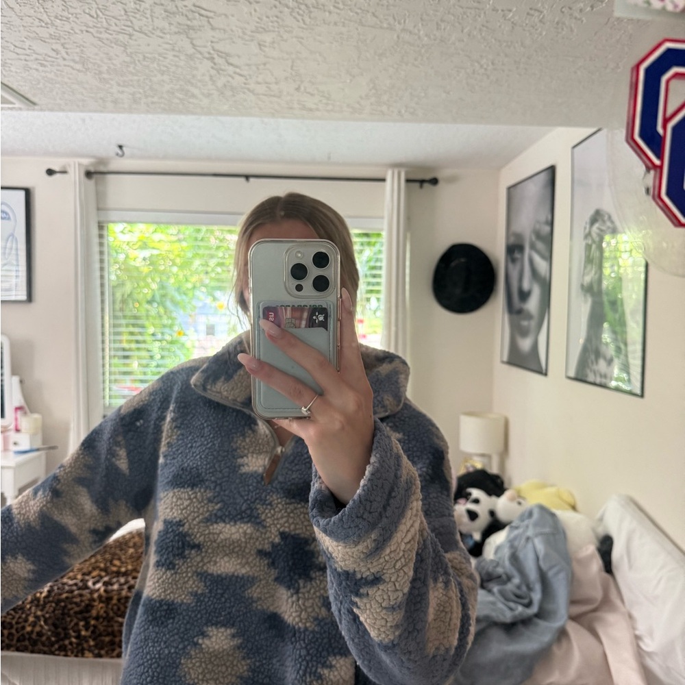 Cozy Blue and Cream Fleece Pullover